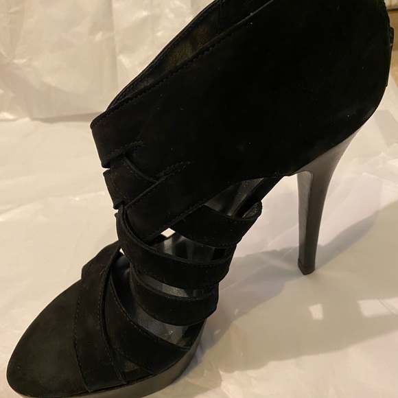 Stuart Weitzman Saxony Platform Sandal Black - Picture 2 of 8